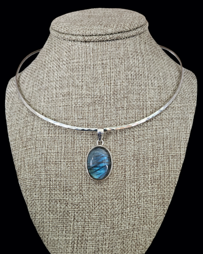 Sterling Silver Pendant with Labradorite