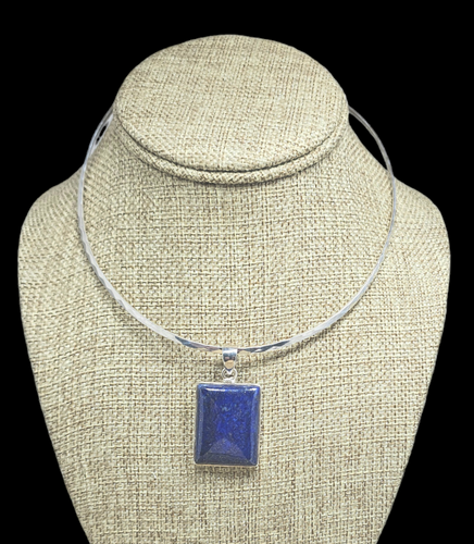 Sterling Silver Pendant with Lapis Lazuli